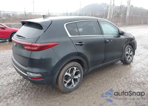 2020 Kia Sportage Lx z USA, uszkodzony, nr VIN KNDPMCAC1L7838465